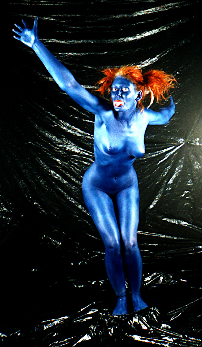 Marion mal wieder blau (Foto)