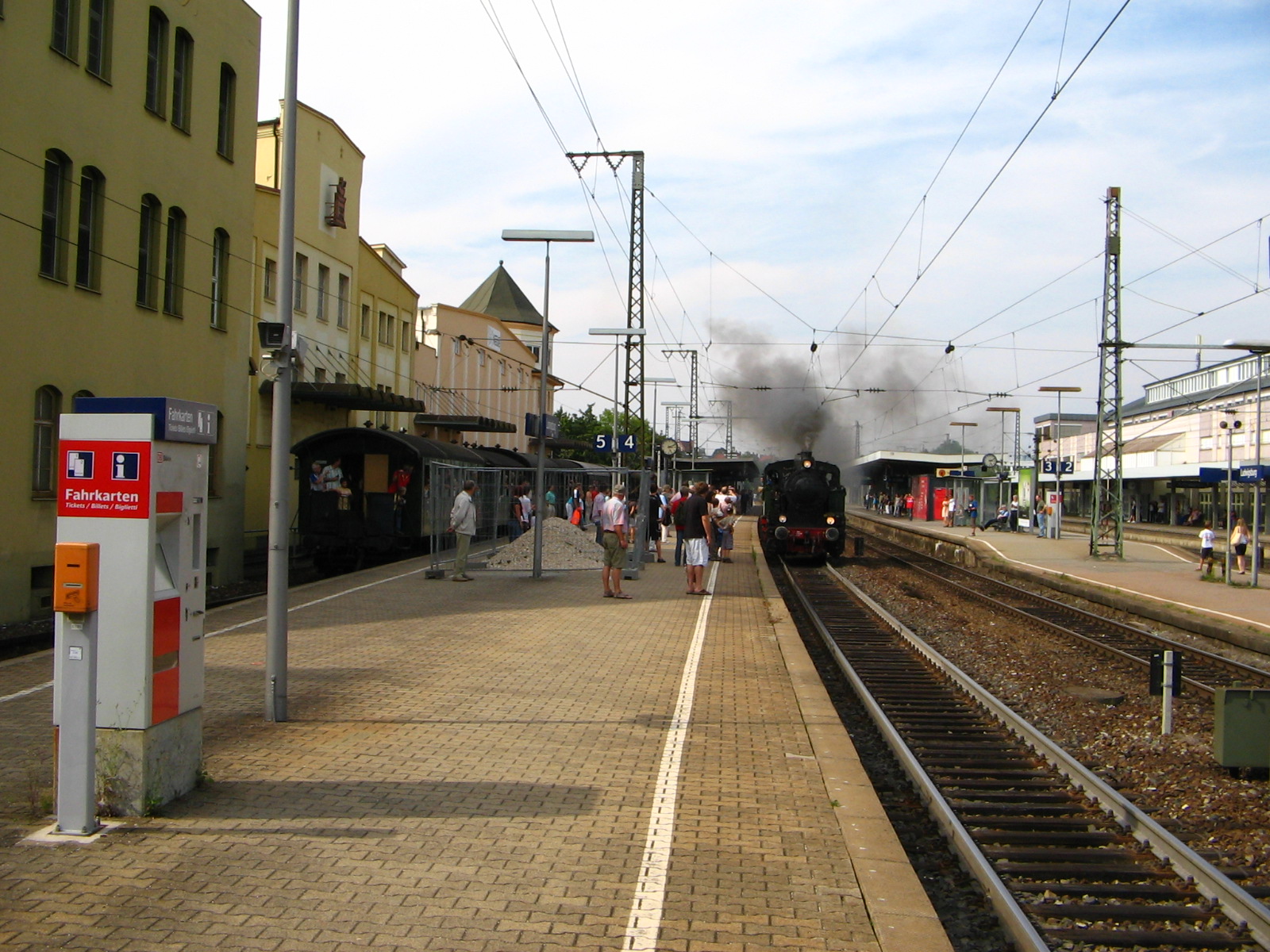 Lok 16 des GES eV beim Umsetzen im Bahnhof Ludwigsburg (Foto)