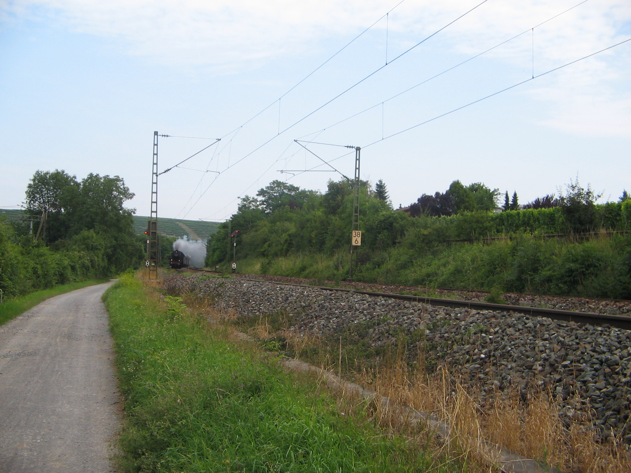 27.07.2014 - Dampflokomotive 38-3199 SEH bei Lauffen am Neckar