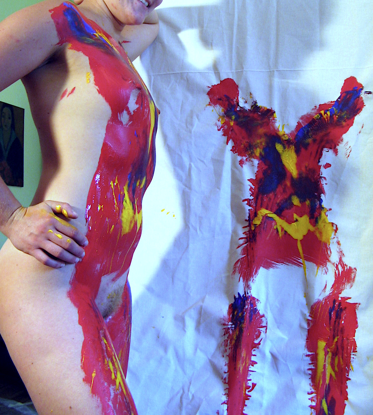 Bodyactionpainting mit Marie (Foto)
