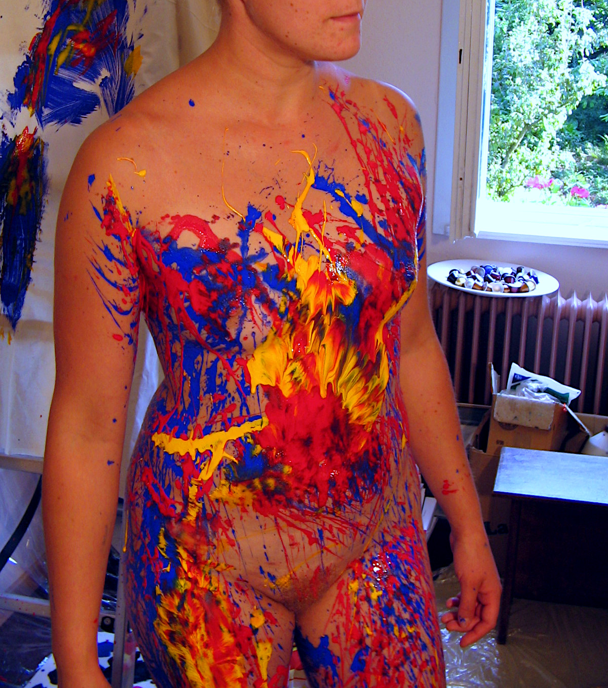 Bodyactionpainting mit Marie (Foto)