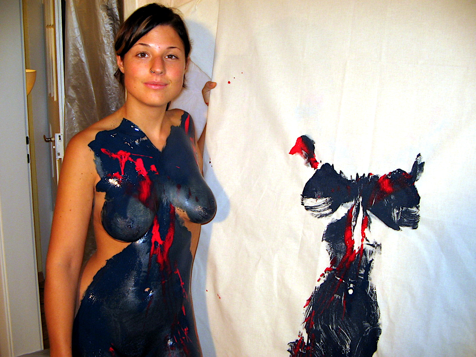 Bodyactionpainting mit Steffi (Foto)