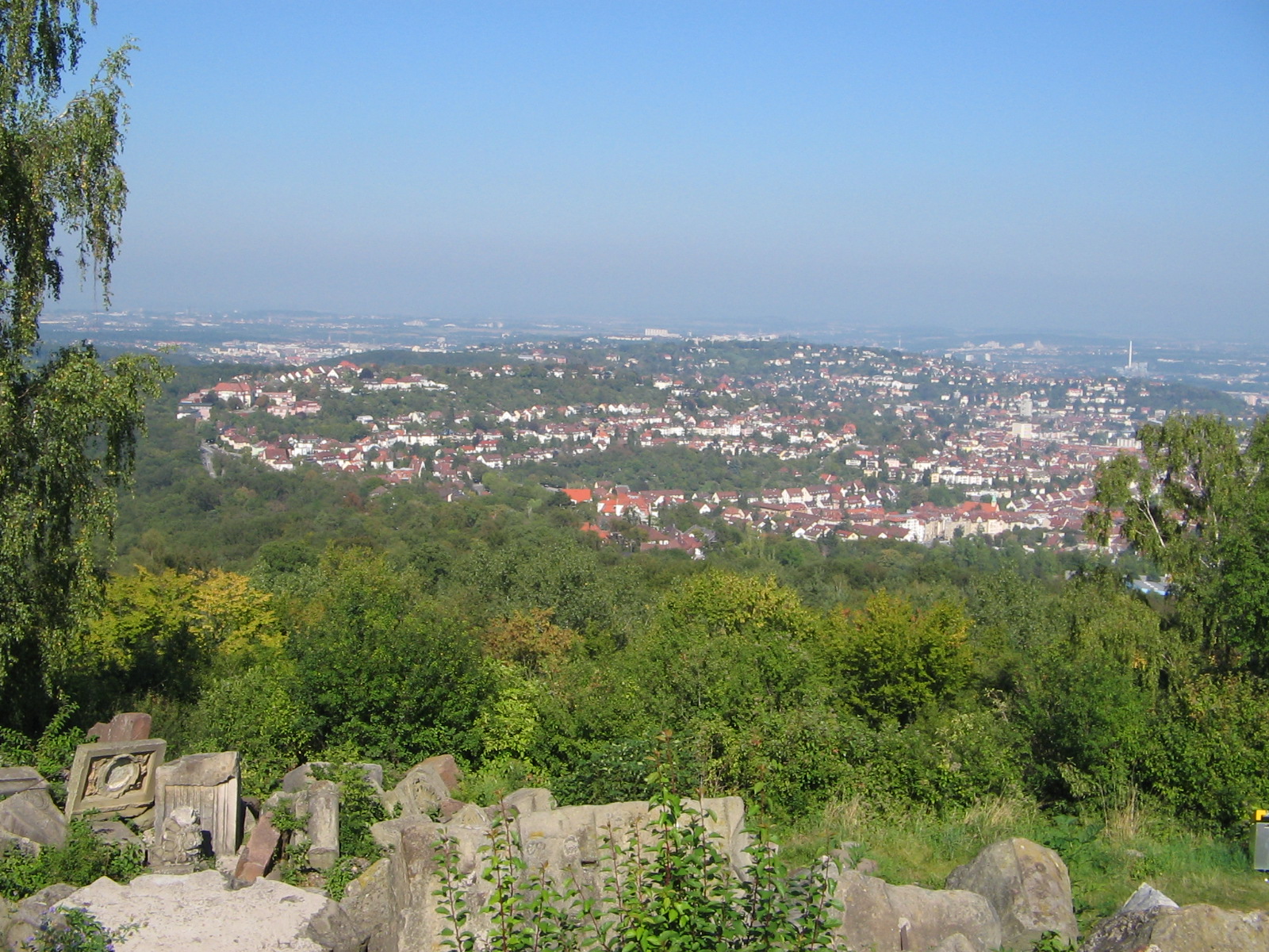 Blick vom Birkenkopf Richtung Stuttgart-West und Stuttgart-Nord (Foto)