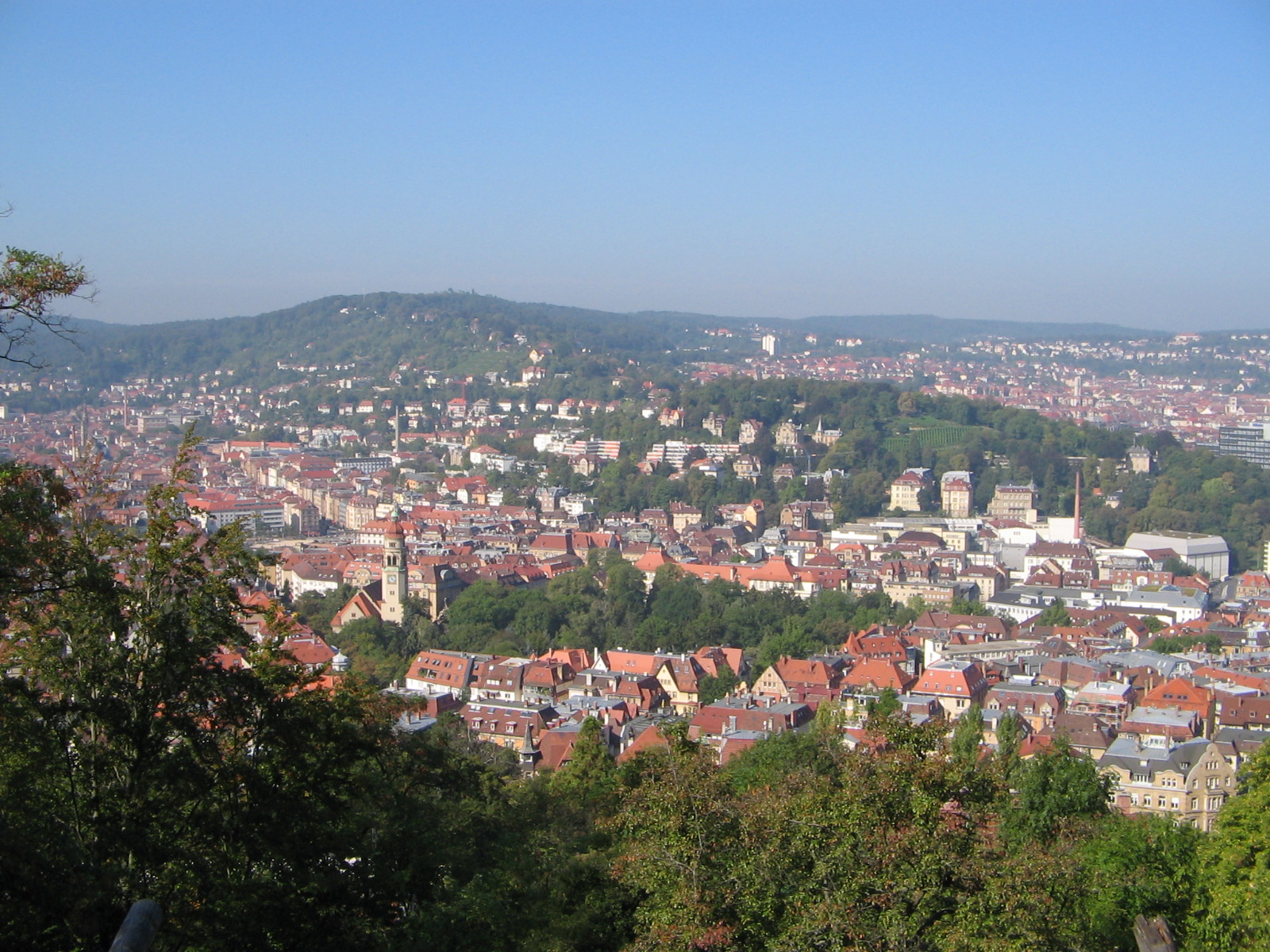 Blick vom Weißenburgpark über Stuttgart-Süd (Foto)